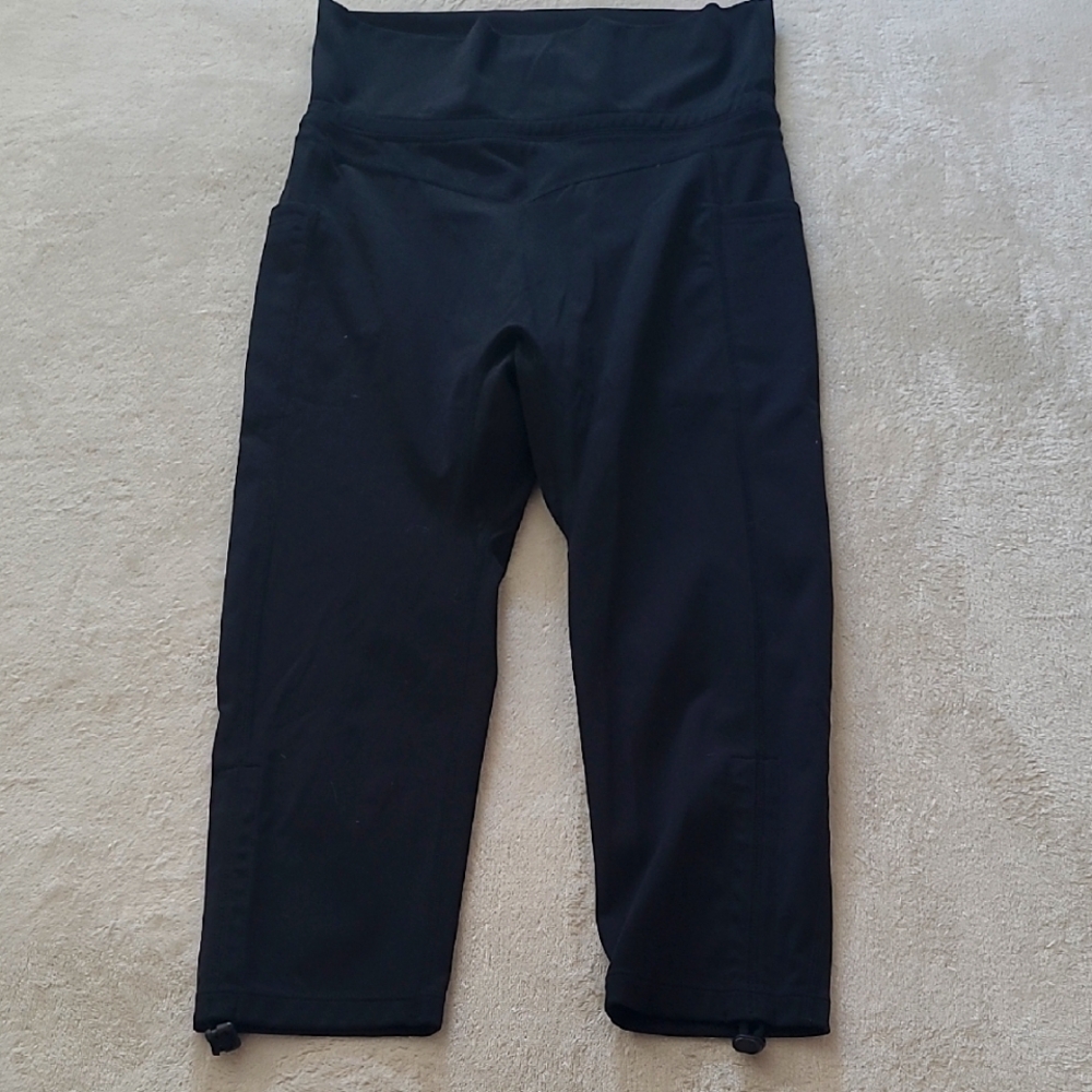 Free People Free Movement Black Cropped Leggings M High Waist Stretch Pants Yoga